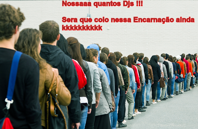 Mulher_Observando.png